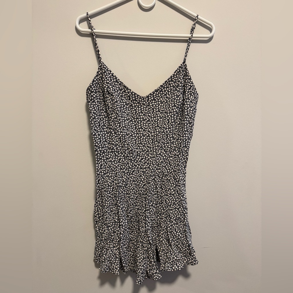 Zara Size M Romper with Daisy Detailing
